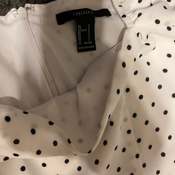 Forever 21 Romper - Picture 5 of 5